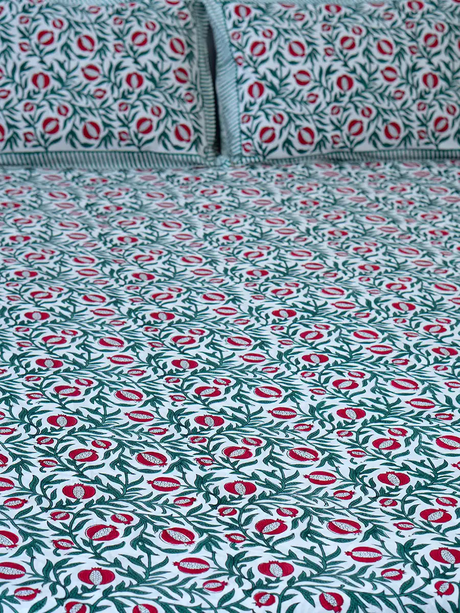 Pomegranates Premium Cotton Bed Sheet Set