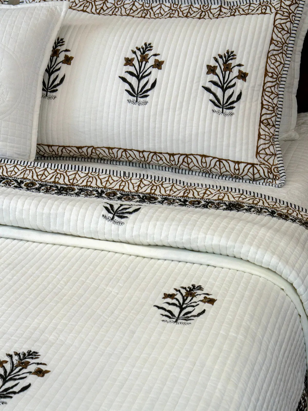 Umber Cotton Bedspread