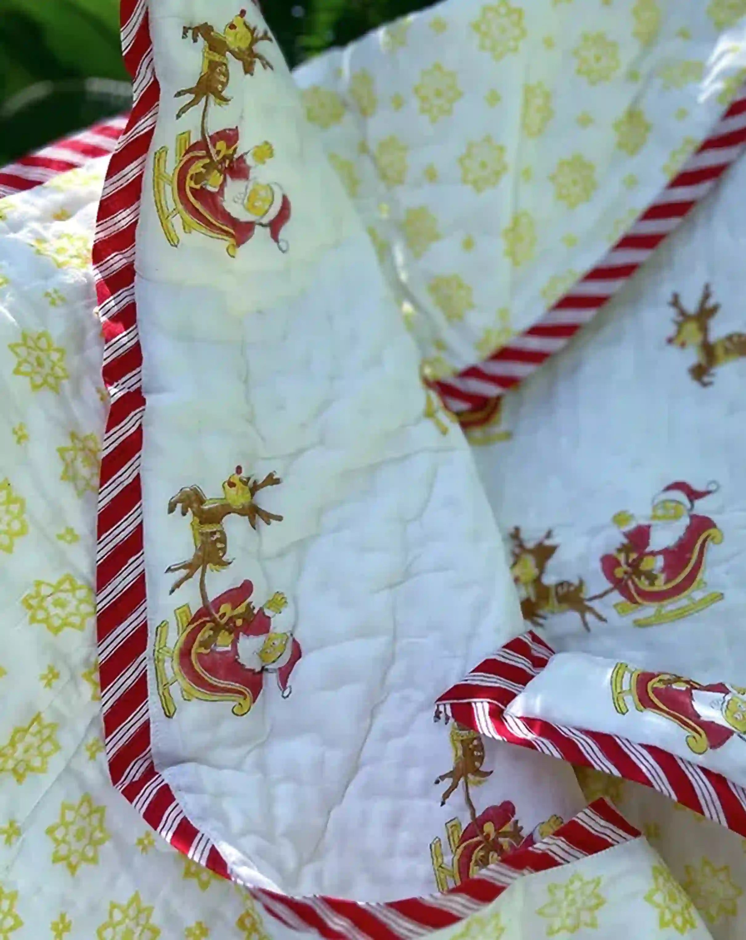 Organic Mulmul Cotton Baby Quilt - Santa