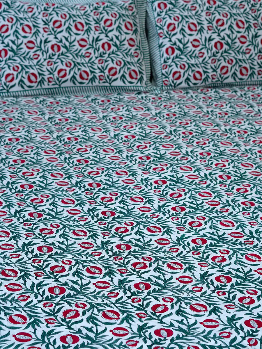 Pomegranates Premium Cotton Bed Sheet Set