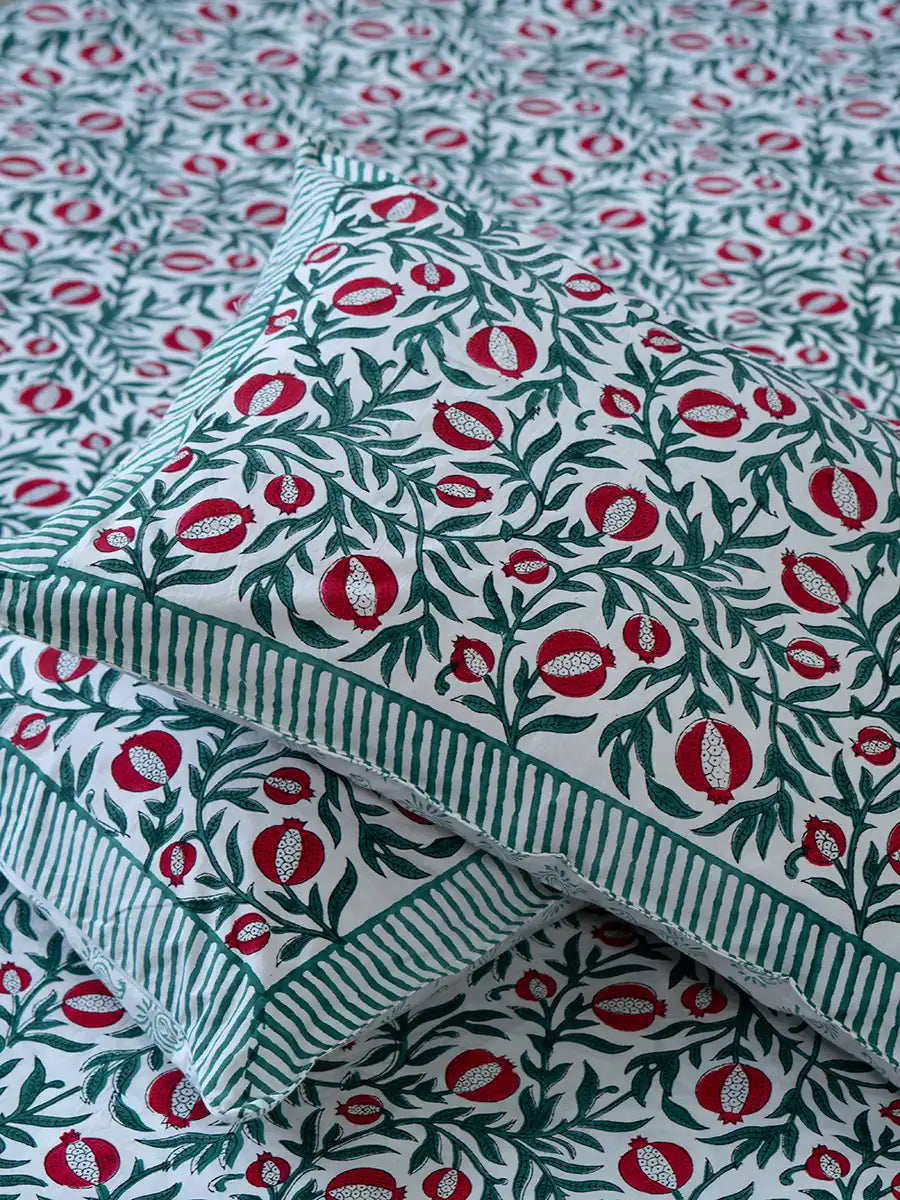 Pomegranates Premium Cotton Bed Sheet Set