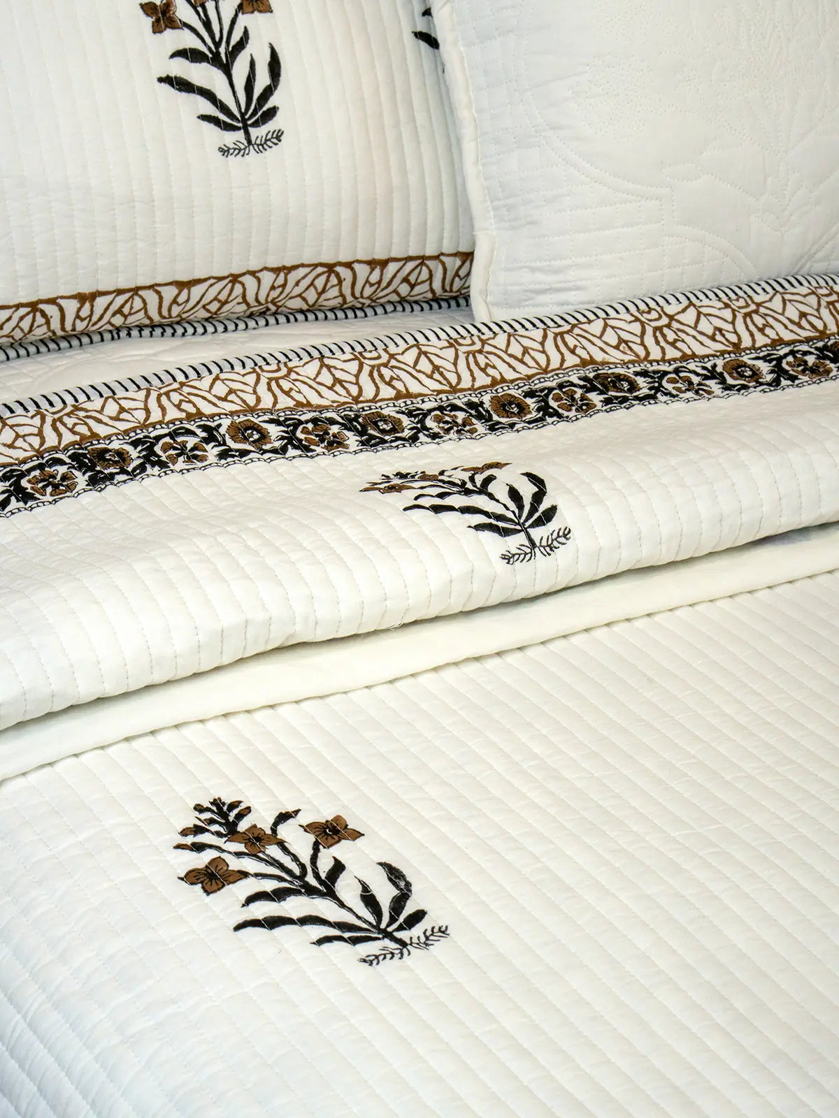 Umber Cotton Bedspread