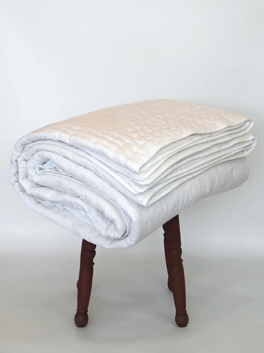 White Muslin Razai