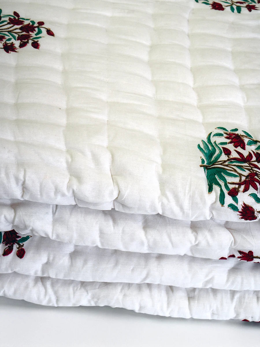 Winter Special Muslin Quilt - Calla